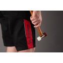 Effet rétroréfléchissant pour ce bermuda FACOM TURN noir et rouge