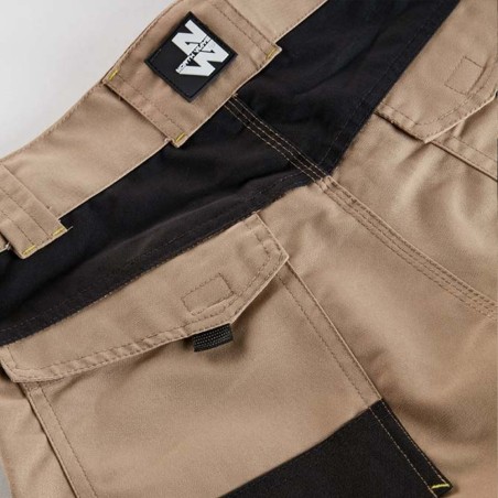 Détail poche latérale bermuda de travail HUGUES Nine Worths beige