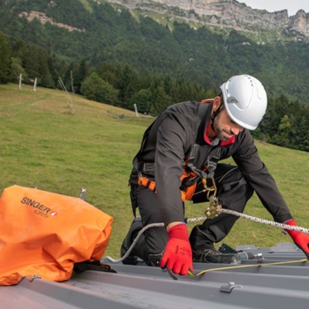 Casque monteur Ventilé ALPIN avec jugulaire et attaches lampe frontale