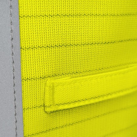 Détail tissu gilet haute visibilité multirisques jaune Singer GILMRJ avec bande réfléchissante
