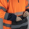 Détail poche kangourou sweat haute visibilité orange LMA PRECISION
