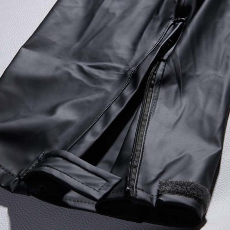 Détail de la fermeture à pression du pantalon de pluie SHARK Nine Worths